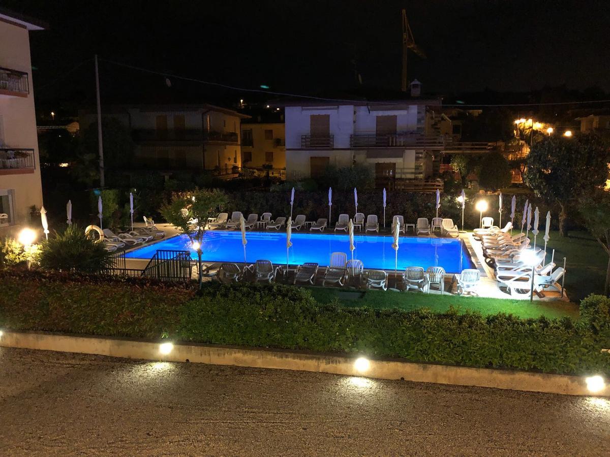 Hotel Paradiso Bardolino Exterior photo