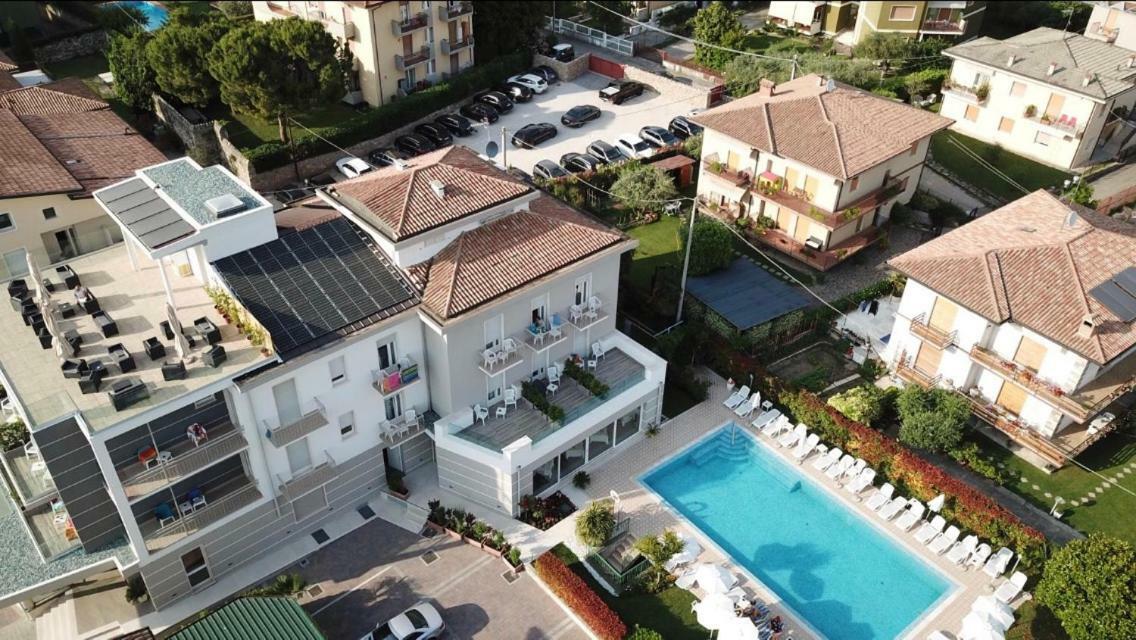 Hotel Paradiso Bardolino Exterior photo